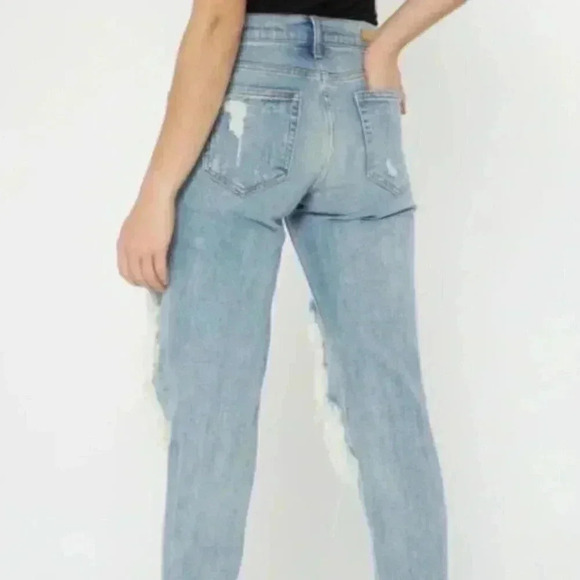 Blown Out Knee Distressed Denim Jeans - Picture 4 of 4